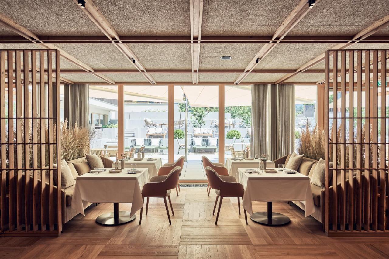 Falkensteiner Hotel Kronplatz - The Leading Hotels Of The World (Adults Only) Riscone Exterior foto Restaurant